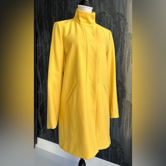 NWT! New York & Company NY & Co. Coat Yellow Gold | Size Small (S) - Picture 12 of 13